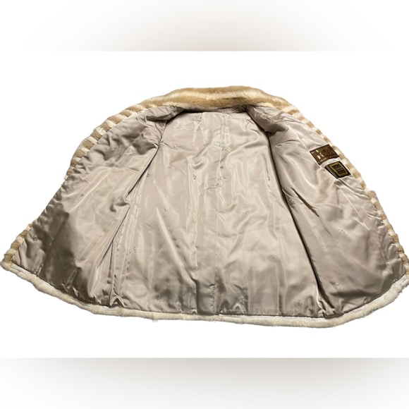 SOLD - Picture 5 of 9